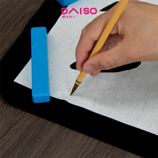 

Daiso calligraphy small brush