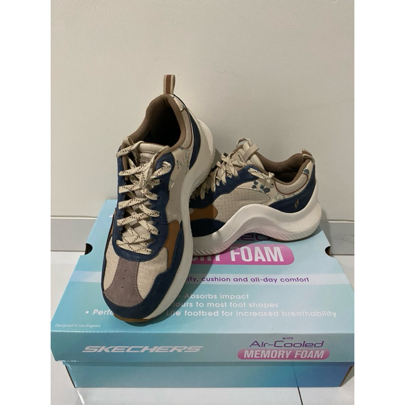 PRELOVED - Skechers Air Cooled Memory Foam Sierra Woman 38