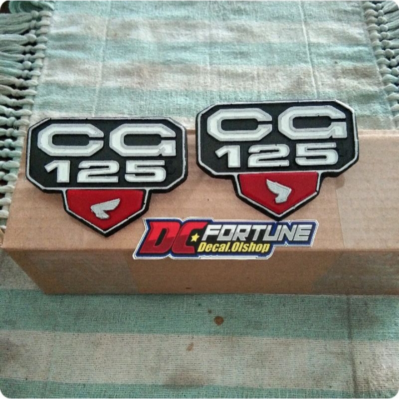 emblem box aki honda Cg 125 kanan kiri