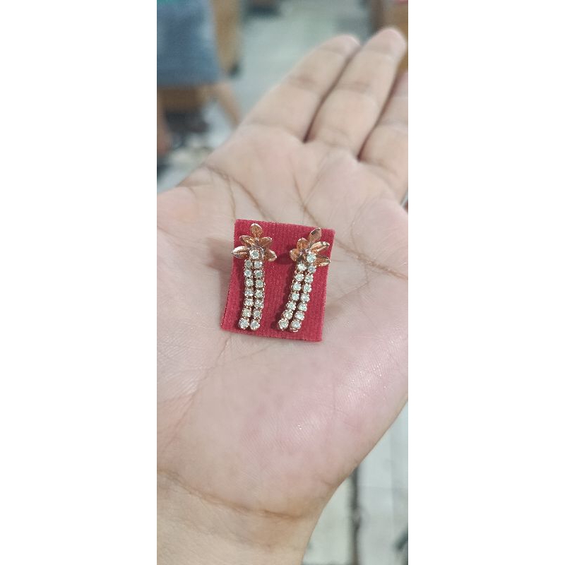 Anting Mancur Berlian Medan