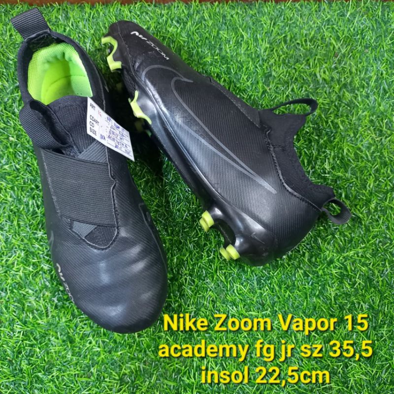 Sepatu bola anak Nike original size 35.36.37.38