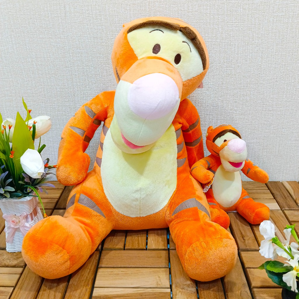 Boneka Tigger Winnie the Pooh Disney Lucu Jumbo dan Mini 25-53cm