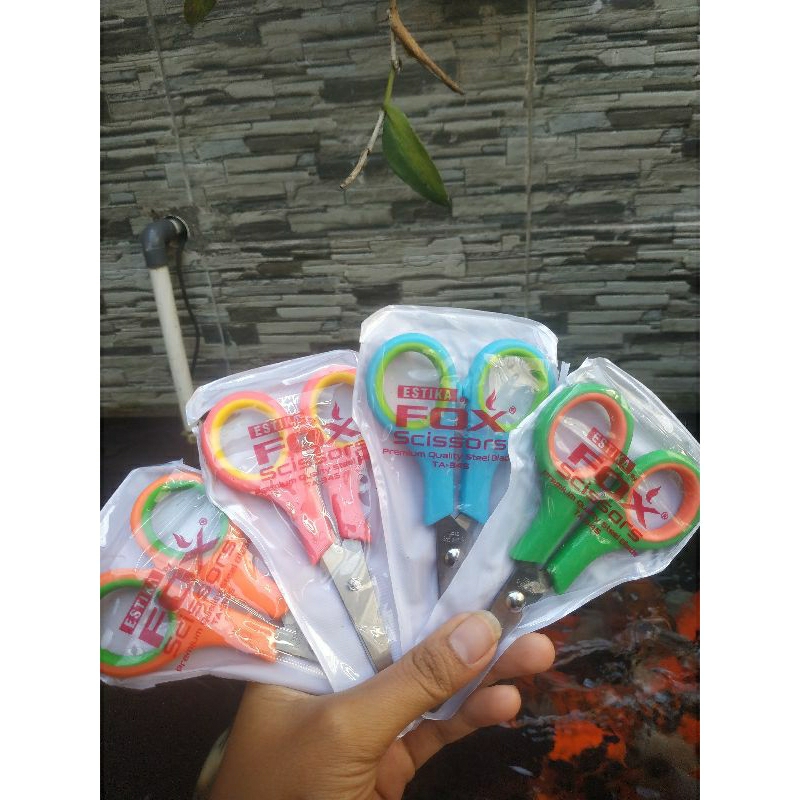 

Gunting senar/benang warna warni kualitas bagus