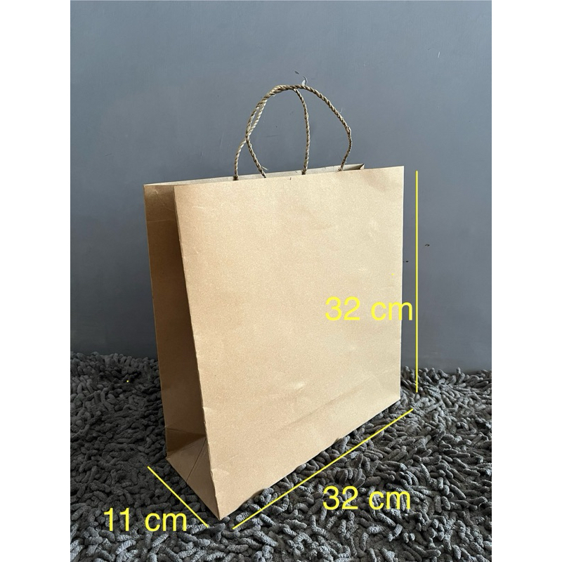 

Paper Bag / Tas Kado Tebal 150grm untuk buket bunga/baju