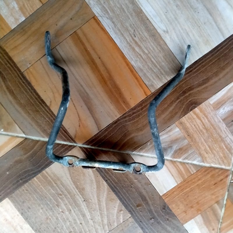 Breket headlamp Suzuki RK cool 28F0 dudukan braket batok lampu depan