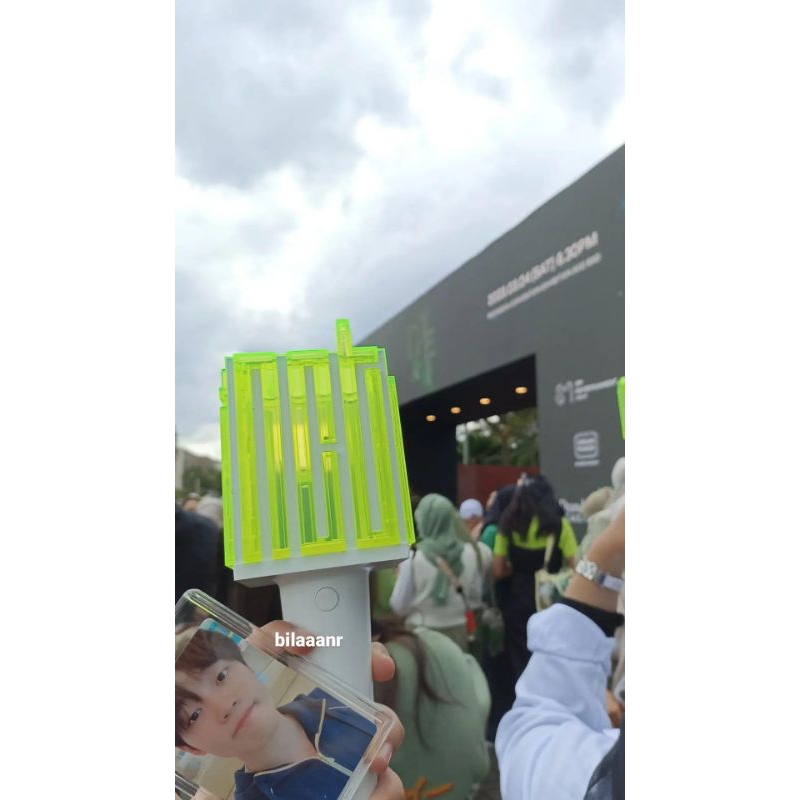 LIGHTSTICK NCT OFFICIAL PRELOVED
