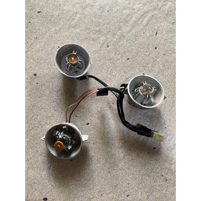 socket lampu belakang stoplamp soluna lama