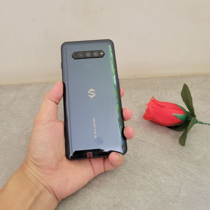 Xiaomi Black Shark 4 Pro 5G 12/256 snapdragon 888 inter