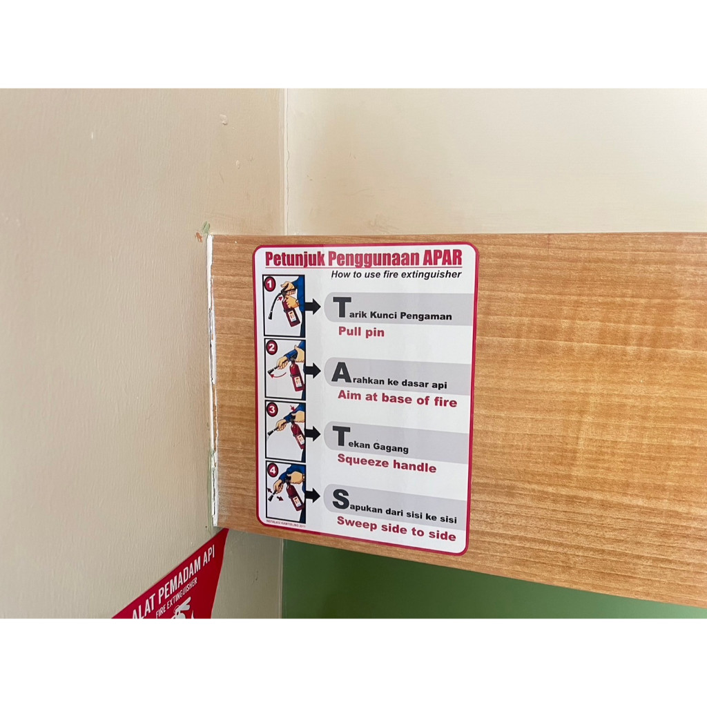 

TATS Petunjuk penggunaan APAR stiker indoor