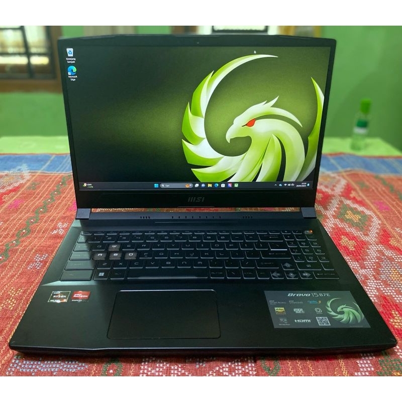 MSI BRAVO 15 B7ED RYZEN