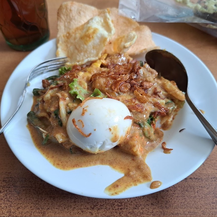 

Gado Gado Taman Sari Raya Legend