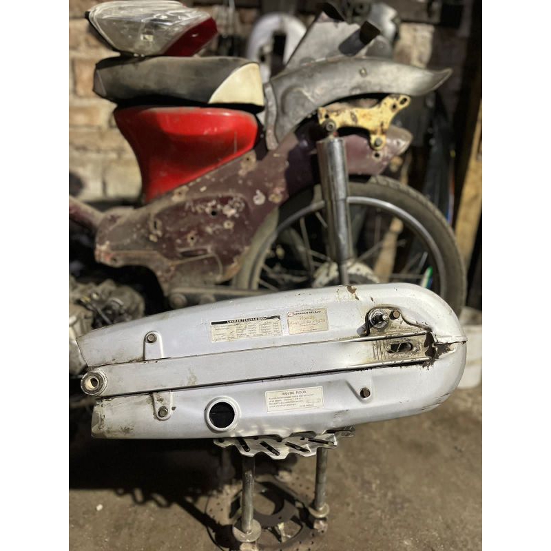 SWING ARM/CAPIT URANG HONDA KARISMA ORIGINAL COPOTAN