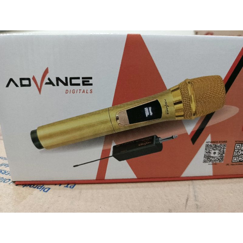 Mic Wireless tanpa kabel isi 1 Advance baterai bisa di cas