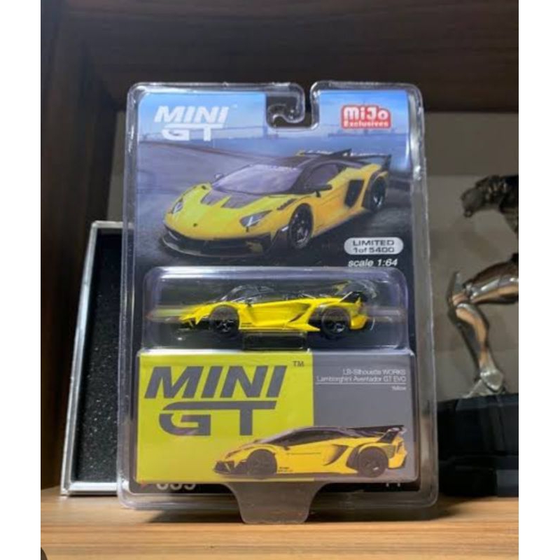 Mini GT no.639 LB Silhouette Works Lamborghini Aventador Evo GT Yellow blister Mijo Exclusive