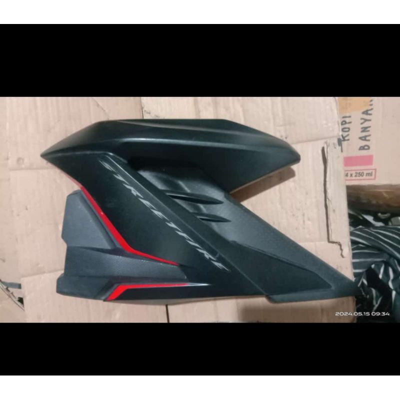 shroud sayap kiri full set 2nd ori new cb150r V3 k56