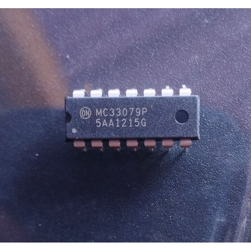 IC MC33079P ONSEMI