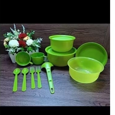 Tempat Makan Harumi Set 11 Pcs