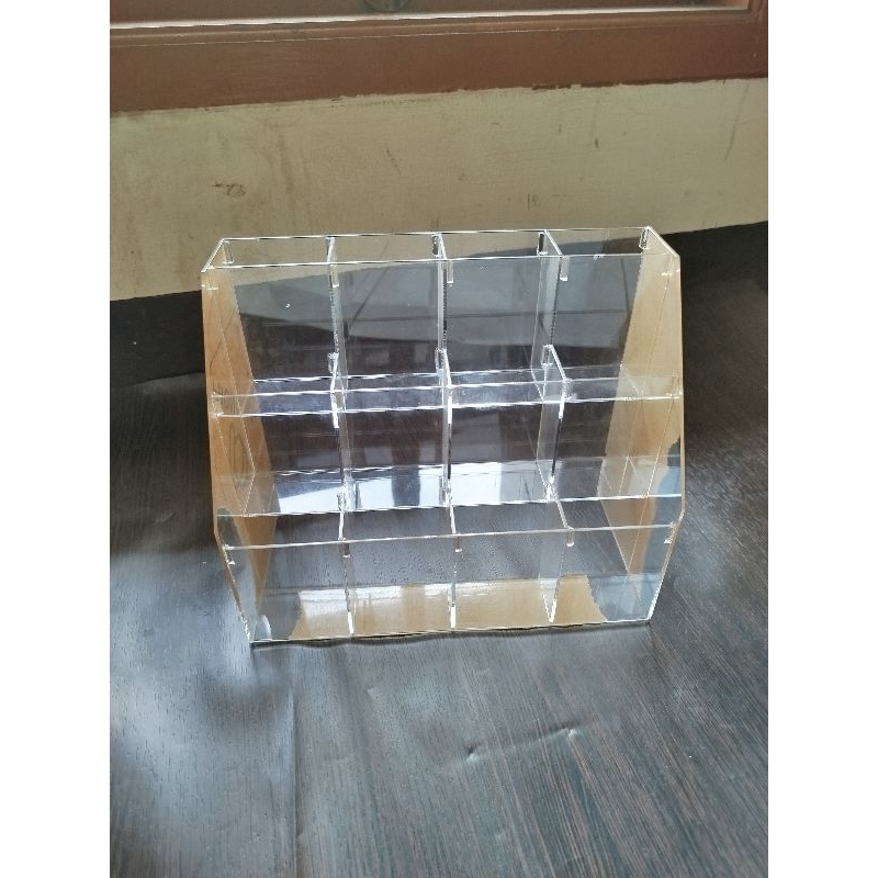 akrilik tempat pulpen.