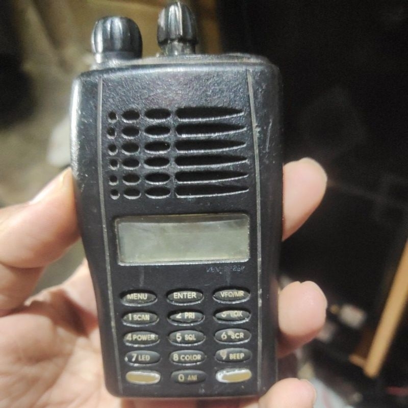 HT WEIERWEI VEV-3288D UHF 400-480MHZ WEIERWEI VEV3288D UHF WEIERWEI