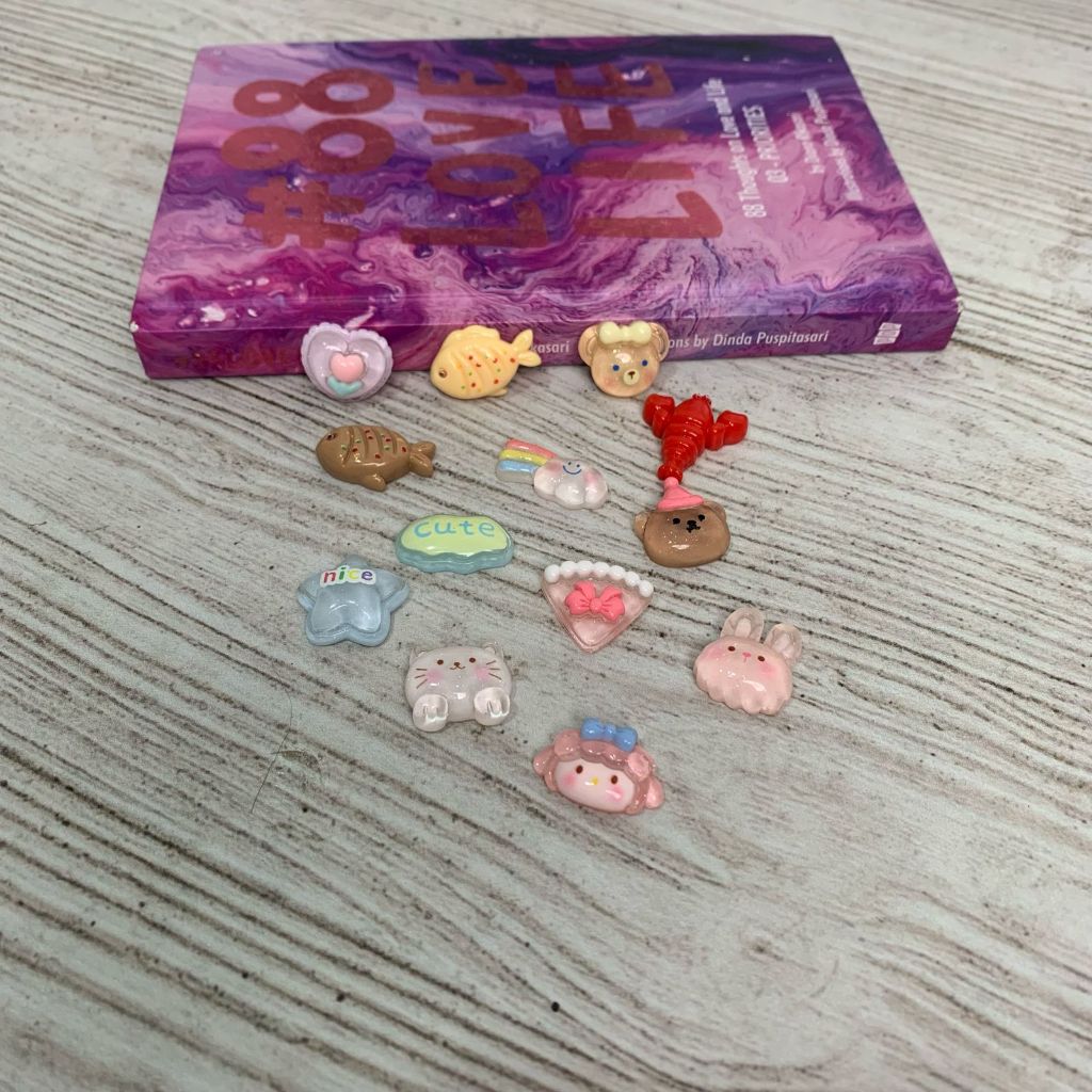 Clay Resin Karakter PELANGI IKAN LUCU RANDOM MN 1341 - Aksesoris Timbul Lucu bahan hiasan impor ecer