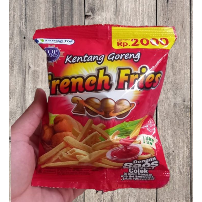 

SNACK KENTANG GORENG French Fries 2000 RENCENGAN ISI 10 PCS