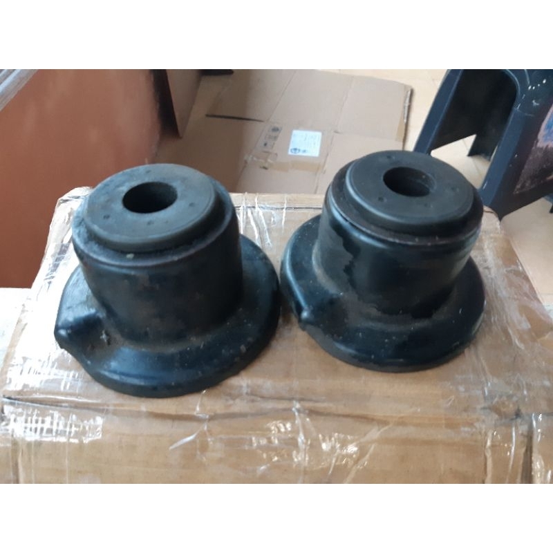 dudukan per carry futura atas