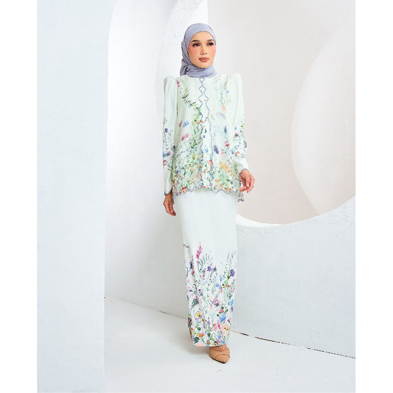 Warrah doll kurung malaysia leeyanarahman jastip baju malaysia muraj kurung putih kurung motif bunga