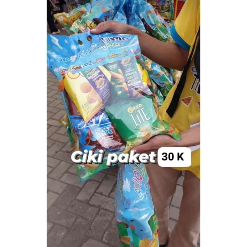 

Snack Mix isi banyak