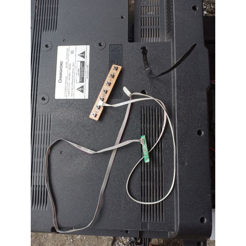 Sensor Tombol Changhong LED32C2000 . 32C2000