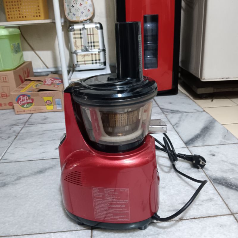 Kuvings Whole Slow Juicer