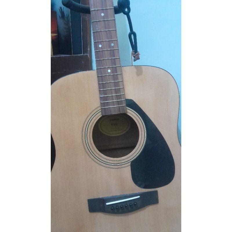 YAMAHA GITAR AKUSTIK ORIGINAL F310 BEKAS