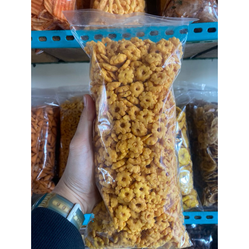 

kemasan 500 gram camilan jadul zeko warna bintang gurih lezat