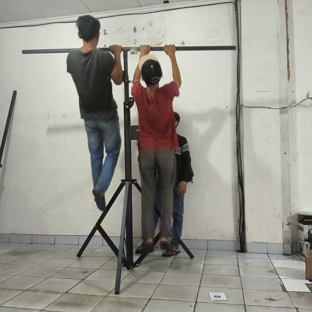 (JUAL 2 BUAH) Stand Lampu Parled 2 bar – Katrol / kerek hingga 4 meter – bahan tebal