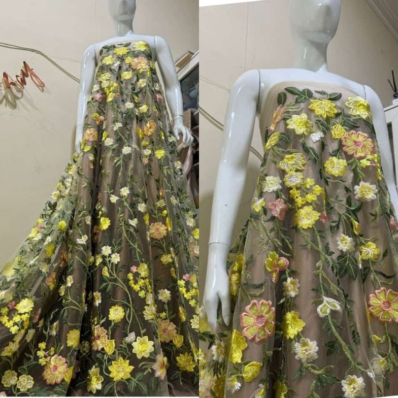 TERBAIK TILE garDen TILE VALENTINO GARDEN TILE VALENTINO KEBAYA TERBARU KEBAYA VALENTINO TILE garden