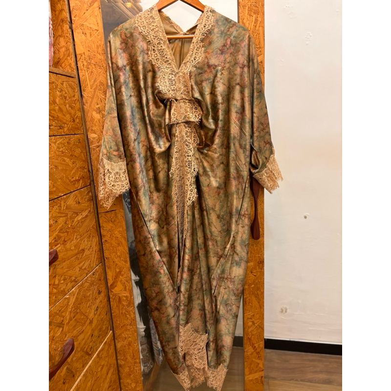 BATIK SOLO HAP and Sapto for hava