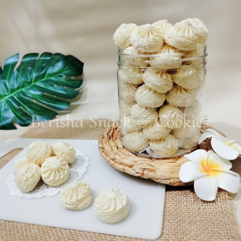 

KUE SAGU KEJU / KUE KERING TOPLES 600ML