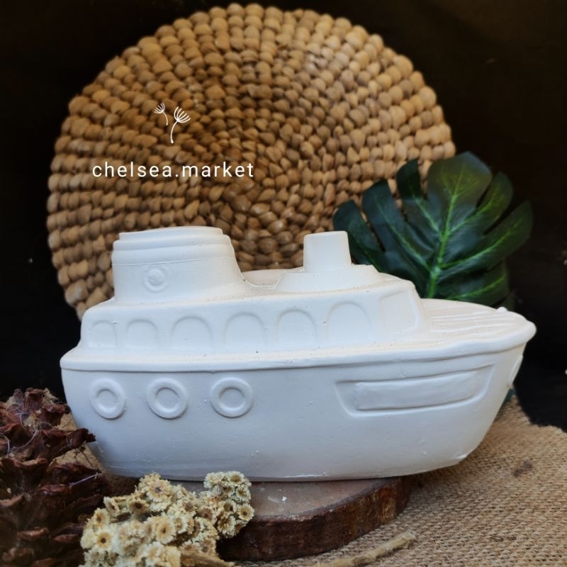 patung lukis gypsum celengan 3D KAPAL