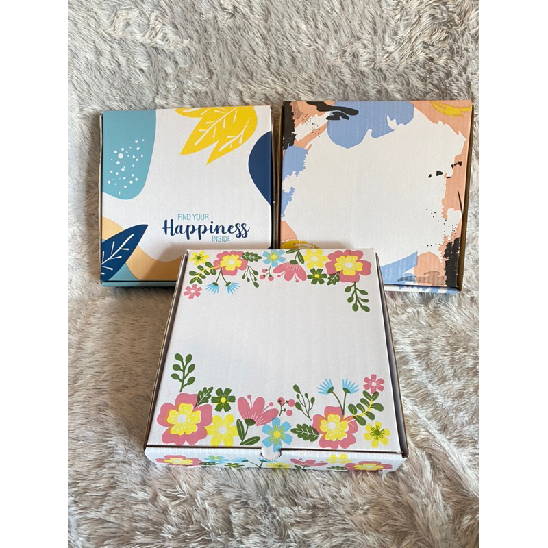 

Box Kardus Motif / gift kado 25x25x5