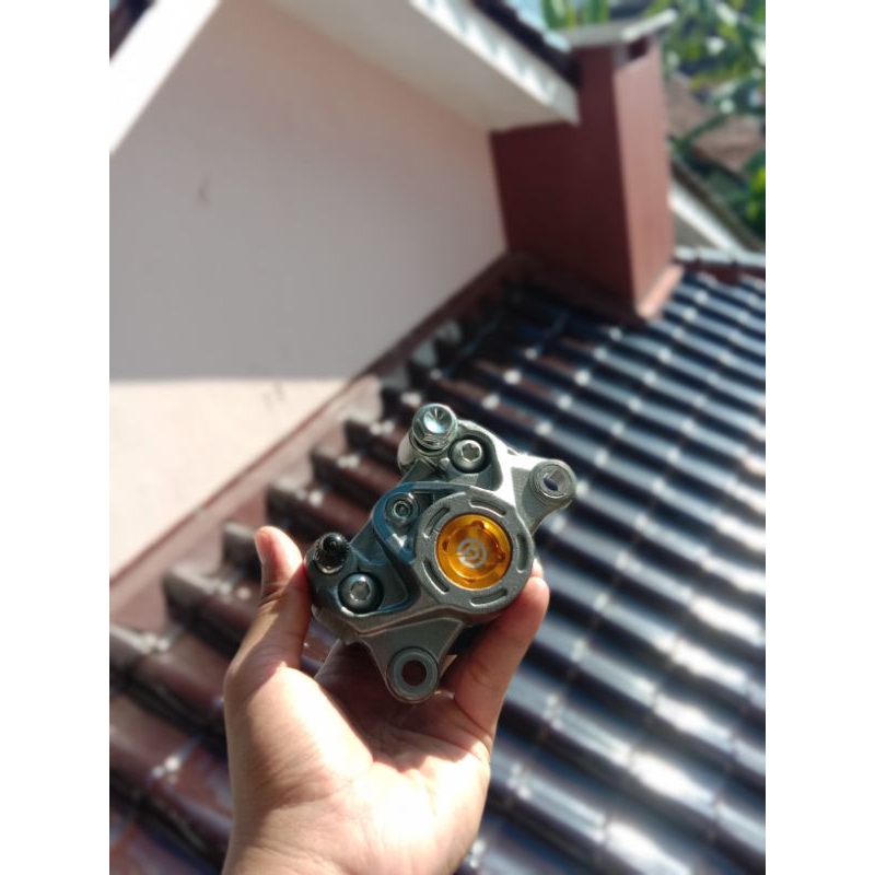 Kaliper Brembo 2p Coin Gold Grade A