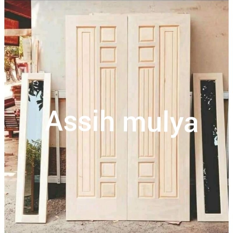 kusen dan pintu kupu2 dan jendela kiri kanan kayu Meranti Bayur super  oven