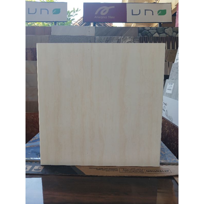 keramik lantai 40x40 warna cream kw 1 merk asia tile