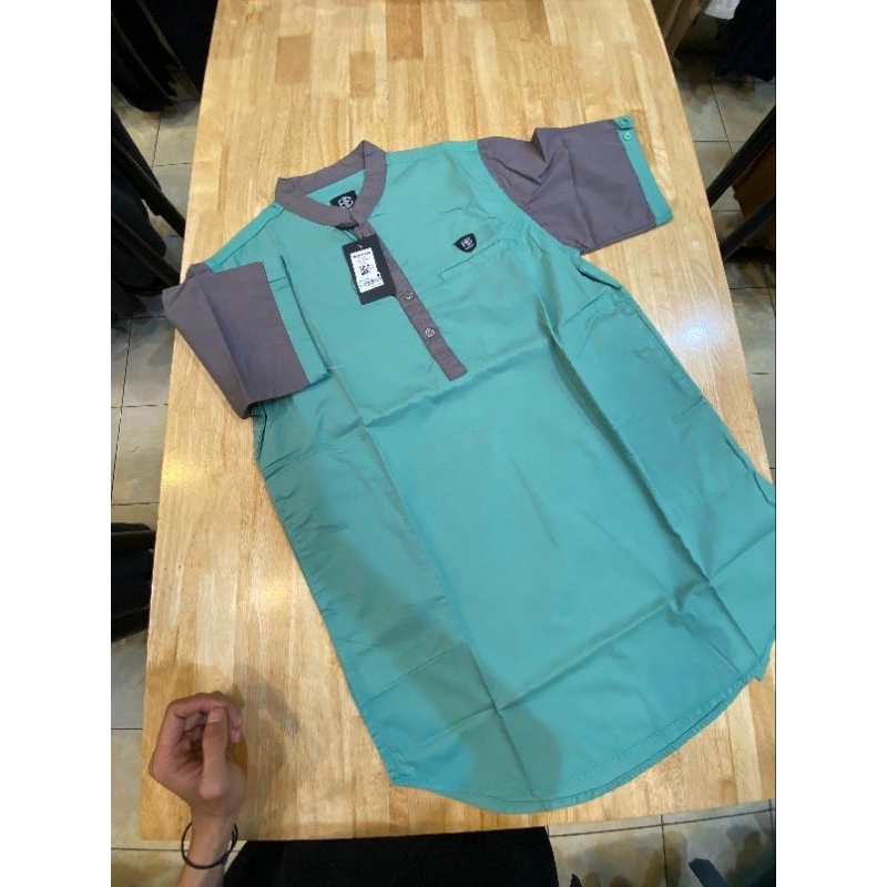 Koko Kurta Hawk Enemy Lengan Pendek