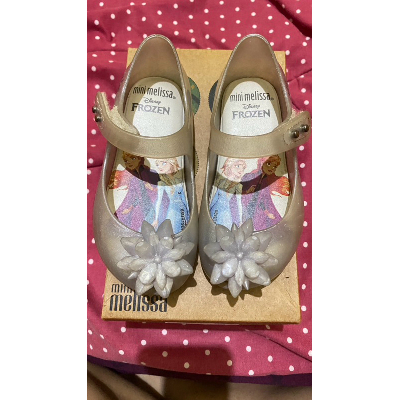 mini melissa ultragirl frozen size 24