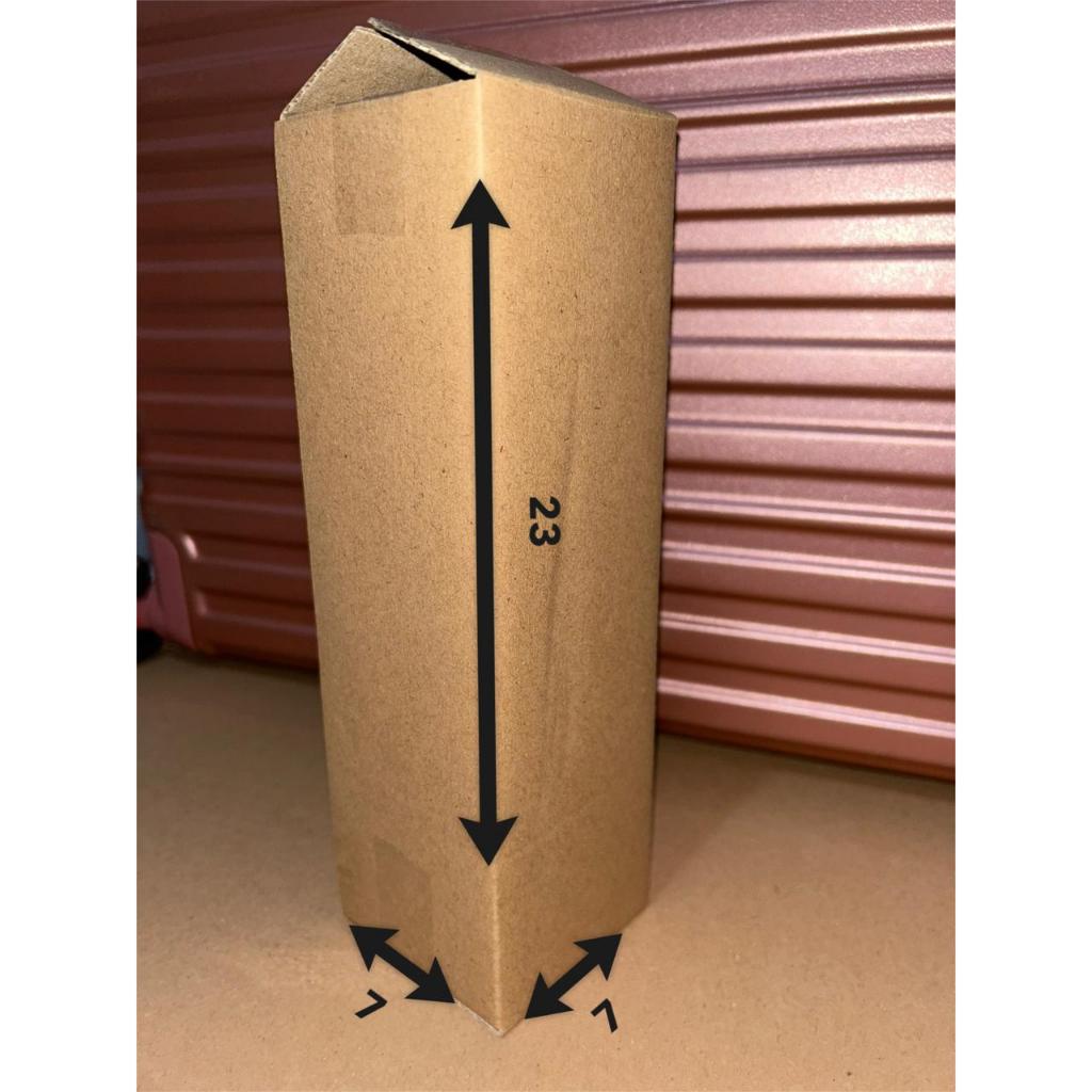 

Kardus box baru uk 7x7x23