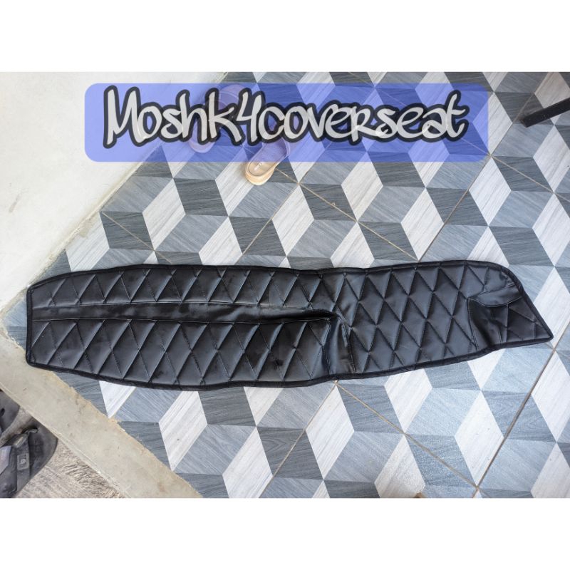 taplak/alas dashboard mobil pickup mitsubishi carry coltT120 SS