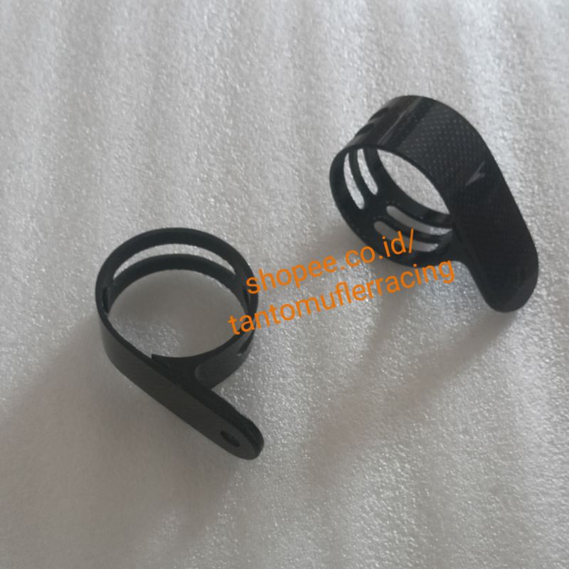 Klem berbahan karbon / carbon kevlar Asli untuk knalpot Ninja 2 Tak