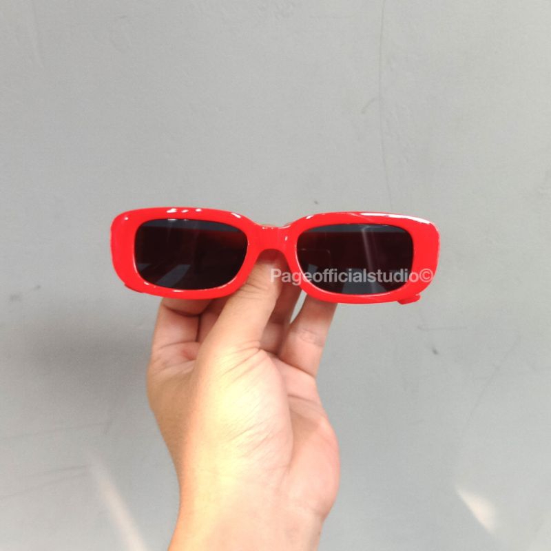 Page Sunglasses Kacamata Retro Kacamata Pria Dan Wanita merah