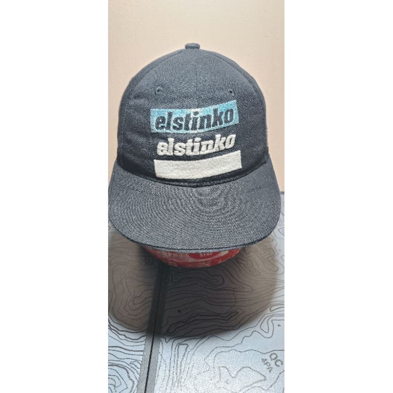 Topi snapback Elstinko