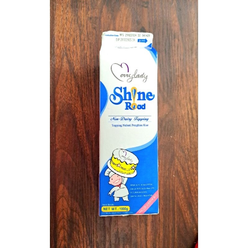 

Shine Road Whipping Cream Cair 1L