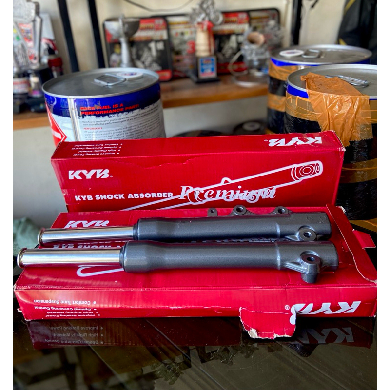 AS SHOCK SHOK BREAKER KYB LENGKAP BUTTOM TABUNG YAMAHA 125Z KYB shock 125z 5bu original kyb malaysia